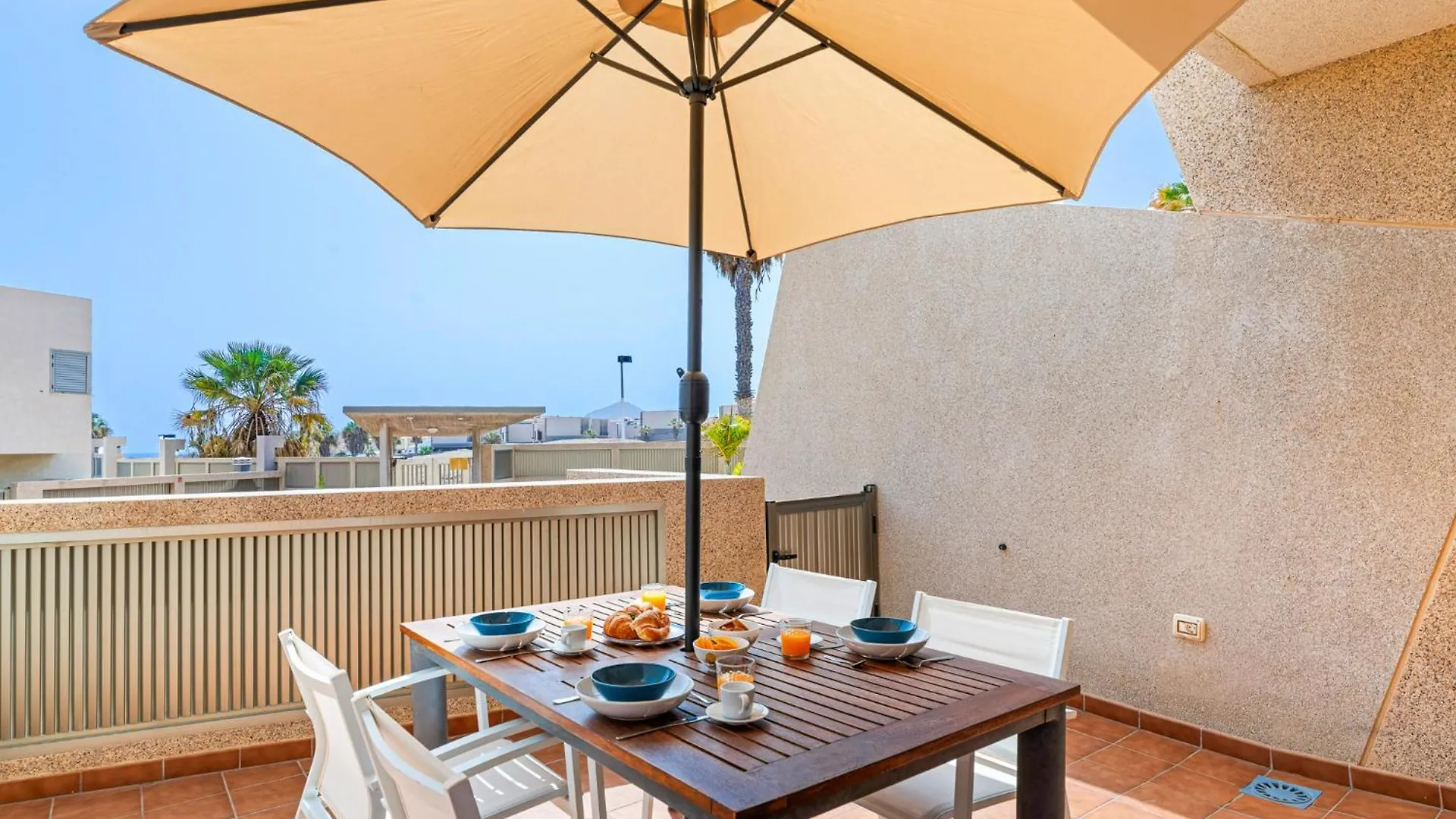 Medano4You Vistamarina Sunshine Terrace El Medano  El Medano (Tenerife)